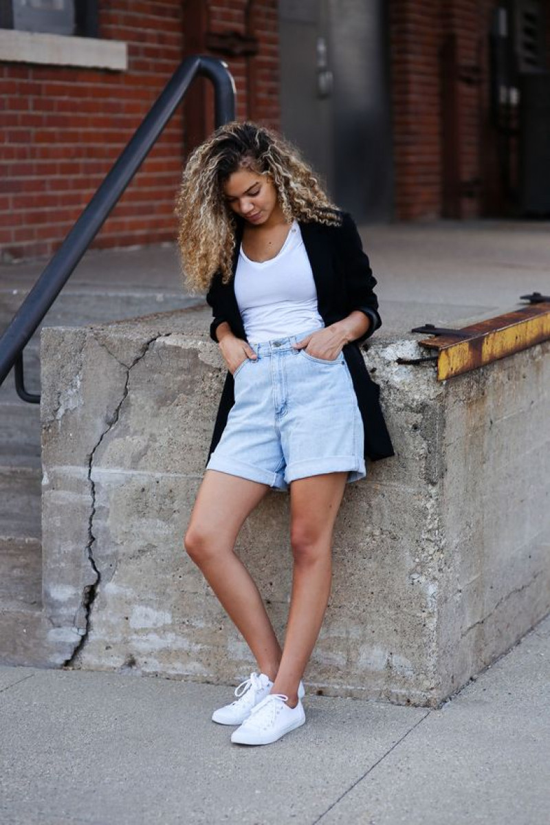 White Top With Black Causal Jacket and Light Blue Denim Shorts With Sneakers Clothing Ideas, Perfect for Bold Look: 