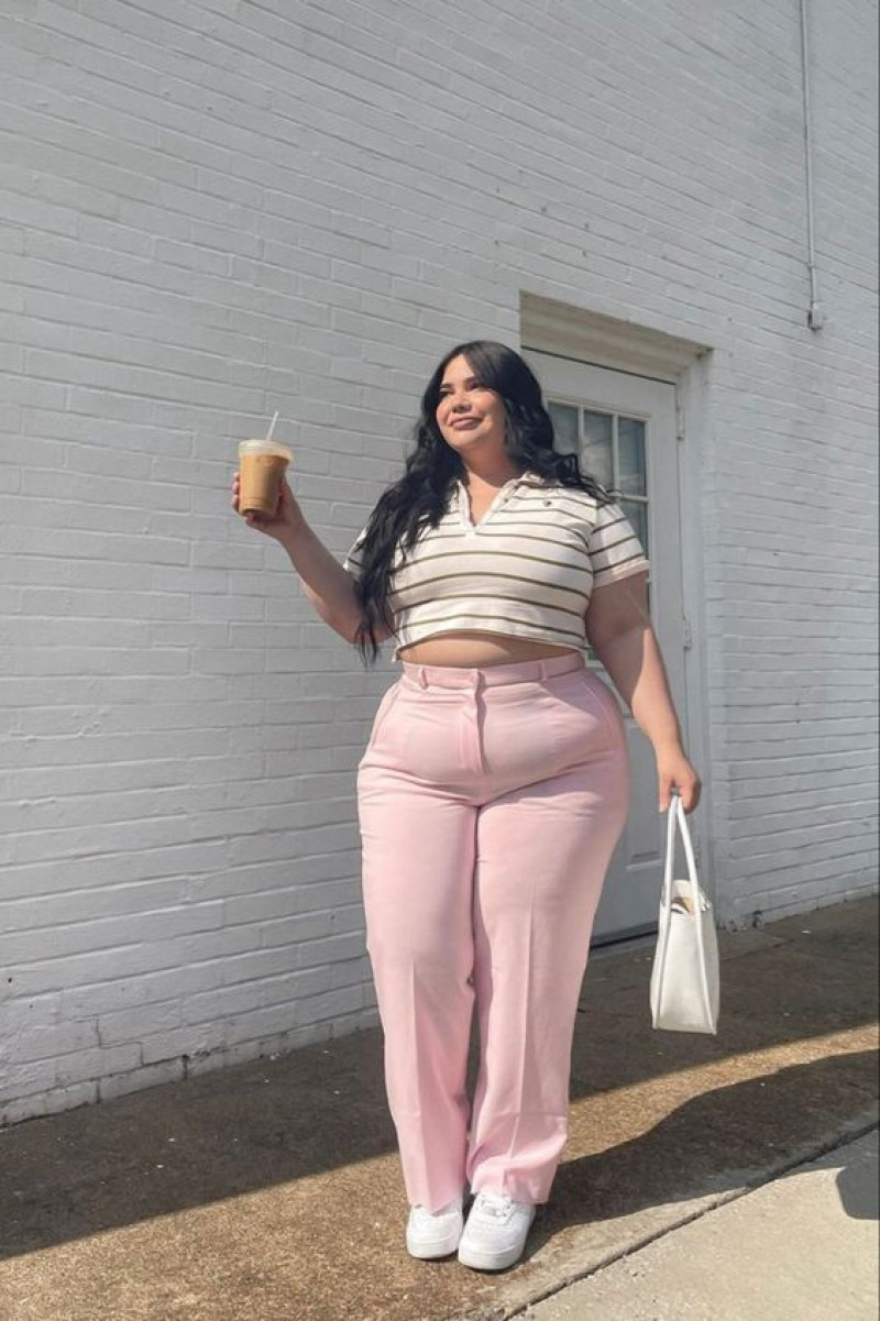 White Polo-shirt Curvy Spring Ideas With Pink Suit Trouser: plus-size clothing,  slim-fit pants,  active pants,  korean fashion,  s. j. tilly  