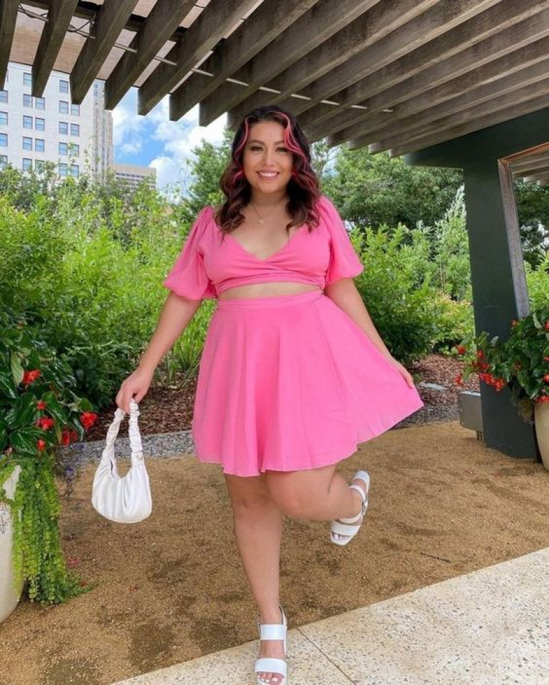 Pink Crop Top Plus Size Teenage Ideas With Pink Pleated Skirt: cocktail dress,  cocktail dress m,  traveling bag  