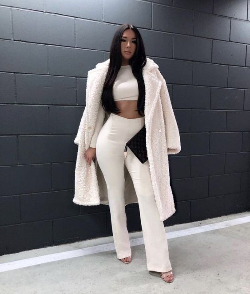 White Winter Coat With White Suit Trouser, Baddie Classy Outfits: womens fashion,  winter clothing,  fur clothing  