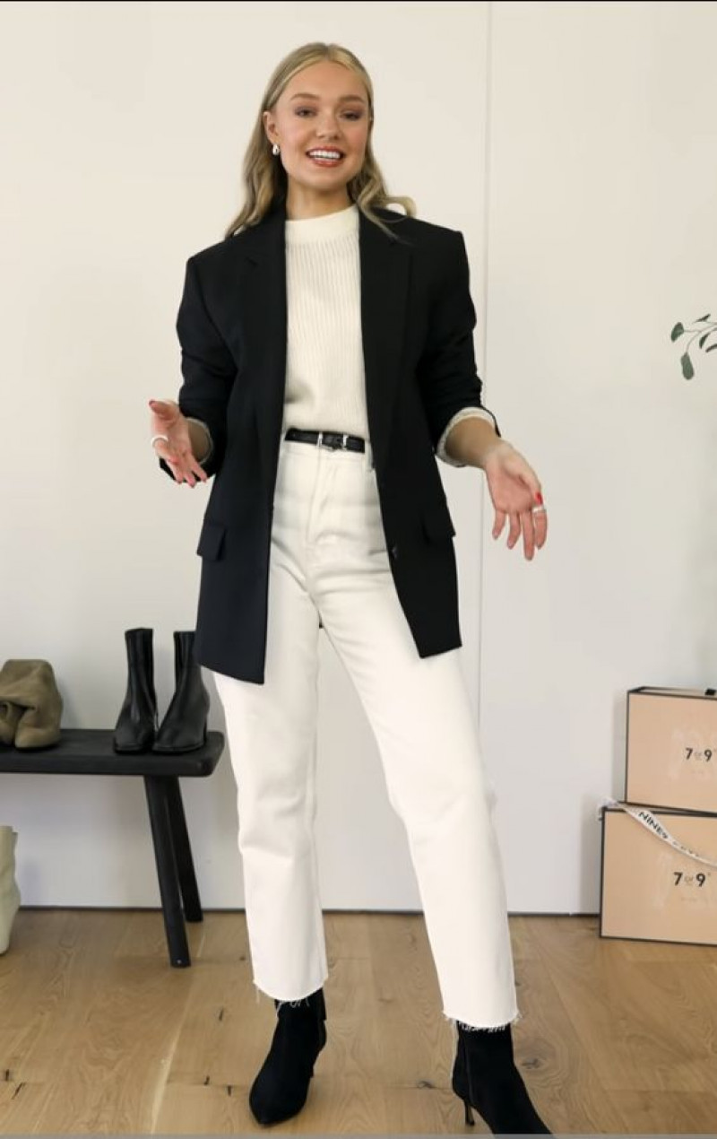 White Pants Black Boots Fashion Tips With Black Suit Jackets And Tuxedo, Blazer: 