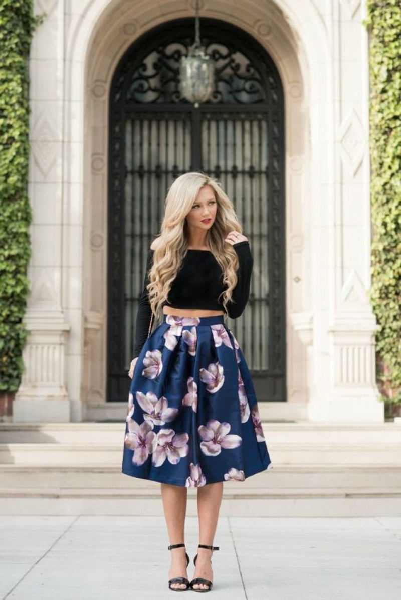 What To Wear To A Lunch?Casual skirt floral skirt fashion trends with black sweater: day dress,  model m keyboard,  human biology  