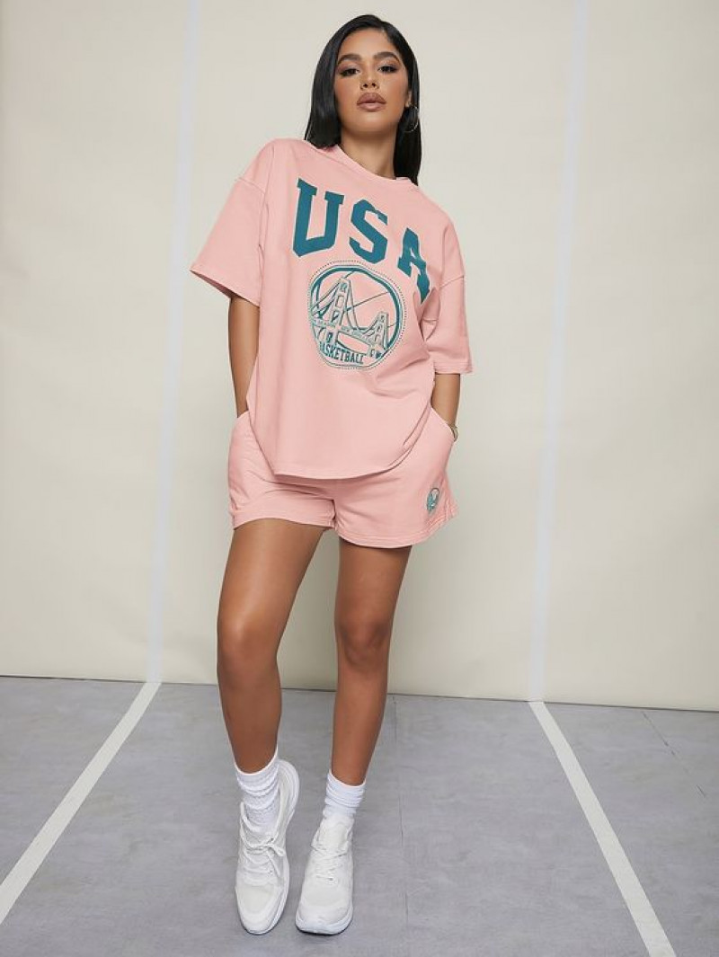 Pink T-shirt and Pink Casual Short With Sneakers Outfits, Fashion Model: white trainer,  pink t-shirt,  pink casual short,  white classic sock sock,  pink and pink,  pink t-shirt and pink casual short  