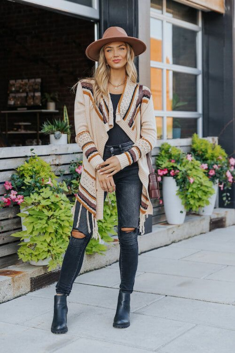 Beige Casual Jacket Cowgirl Fashion Attires Ideas With Dark Blue And Navy Casual Trouser, Jeans: sun hat,  western wear,  women's dress,  cowboy boot  