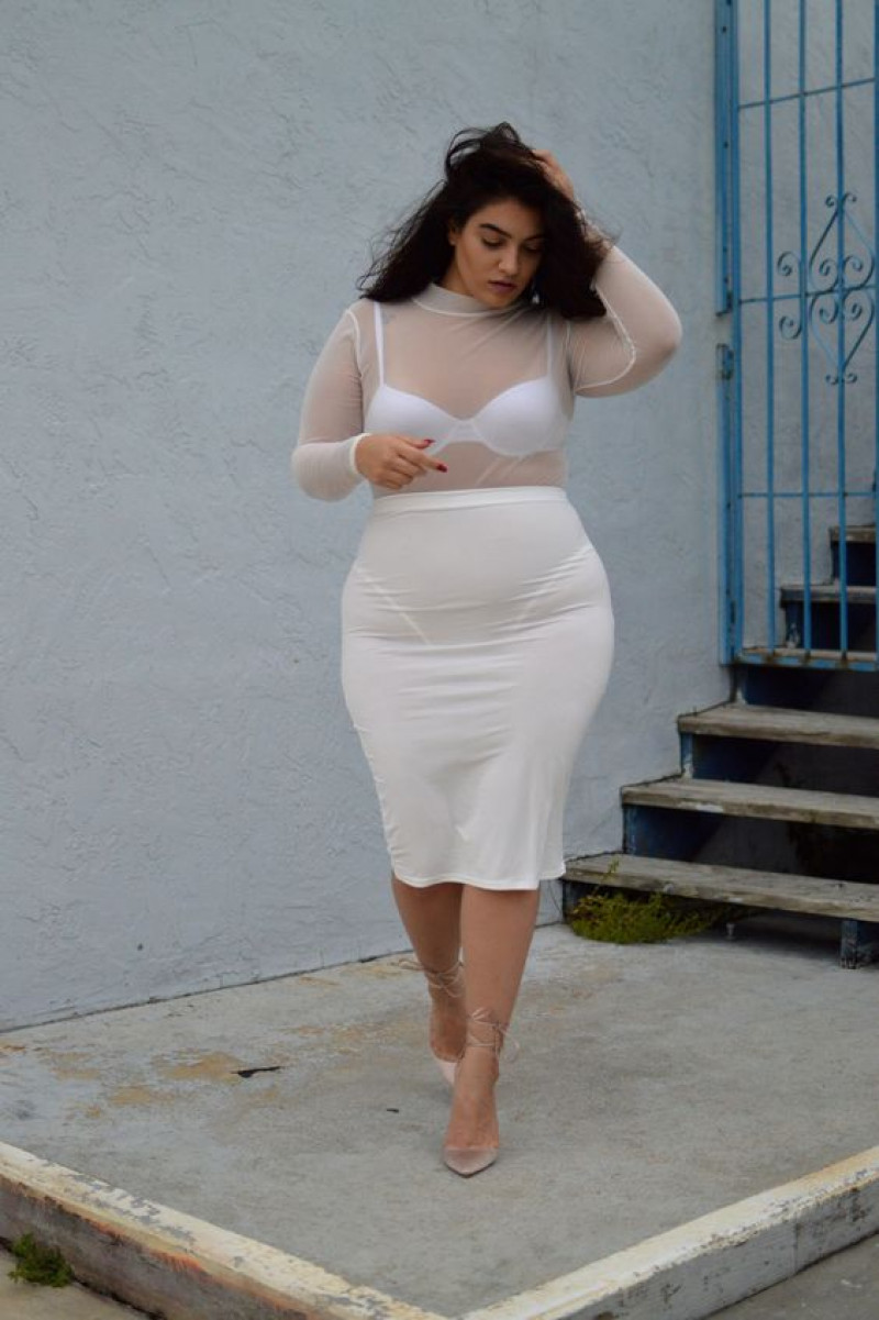 White Sweater Plus Size Dating Trends With Casual Skirt, Anping Old Street: pencil skirt,  plus-size clothing,  nadia aboulhosn,  street style  