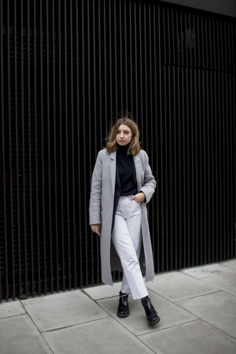 White Pants Black Boots Fashion Tips With Grey Wool Coat, Standing: 