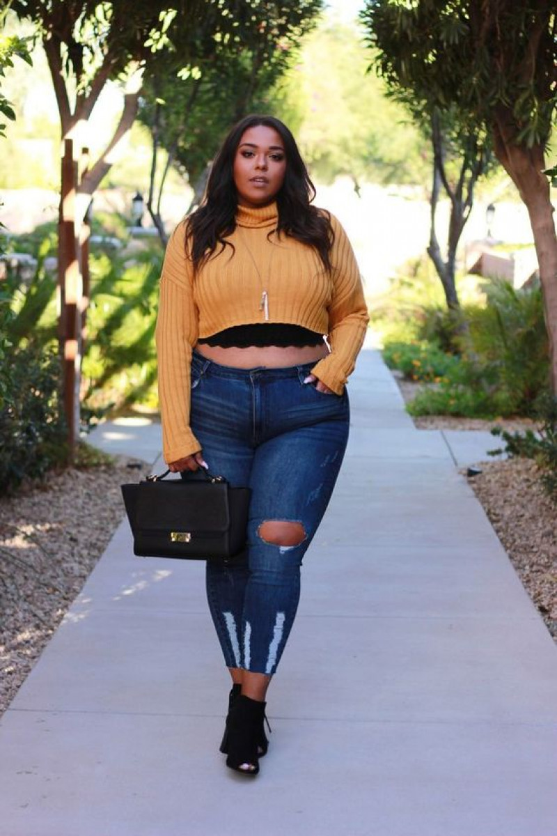 Beige Crop Top Night Club Wardrobe Ideas With Dark Blue And Navy Casual Trouser, Jeans: plus-size clothing,  crop top,  womens fashion,  fashion nova,  plus size sweater,  plus size jeans for women,  crop top sweater  