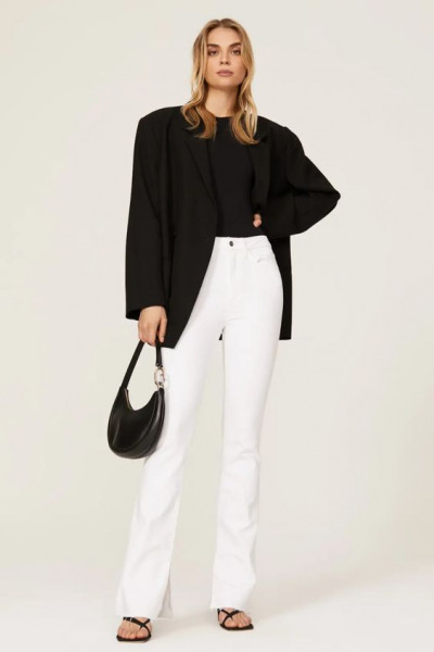 Classy style with t-shirt, overcoat, trousers, dress shirt: women's pants,  luggage and bags,  slow fashion,  s.oliver  