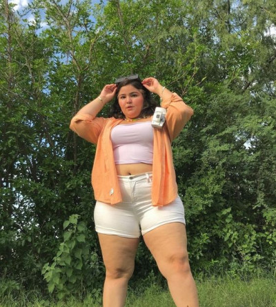 Best looks with shorts: curvy girl,  high-rise,  plus size dress,  high waisted shorts  